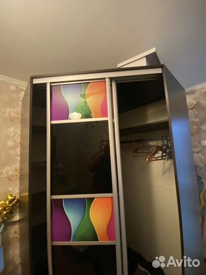 Шкаф угловой