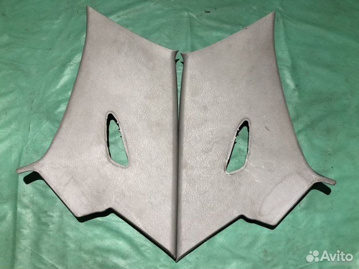 Накладки стоек Mitsubishi Carisma