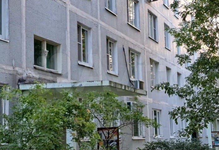 Комната 12 м² в 2-к., 1/9 эт.