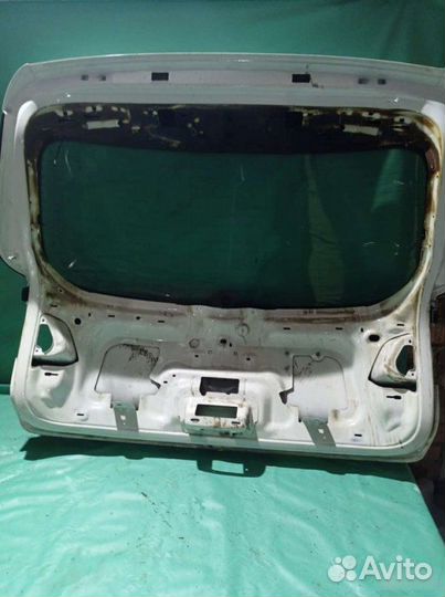 Крышка багажника Volkswagen Tiguan