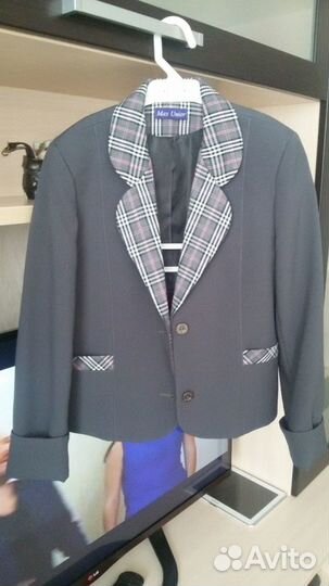 Продаю школьную форму для девочки