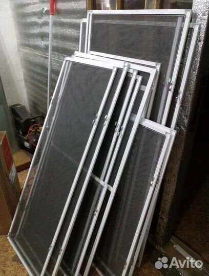 Москитные сетки на окна