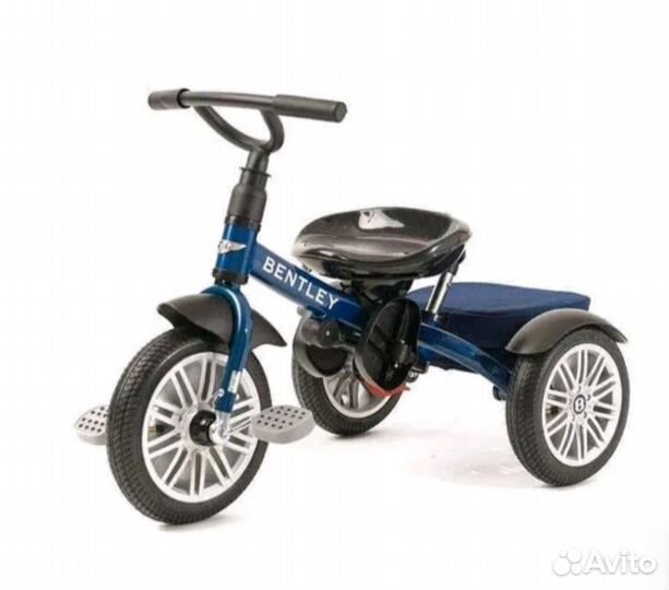 Трехколесный велосипед