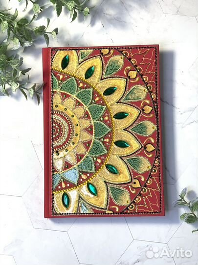 Ежедневники с ручной росписью