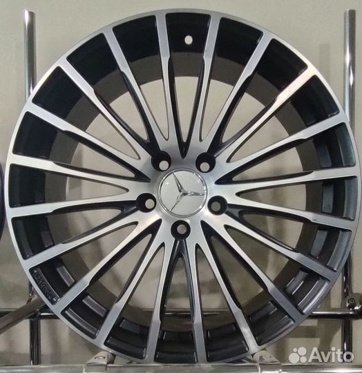 Диски MAK Starlight R19 5/112 d66,6 Ise Black