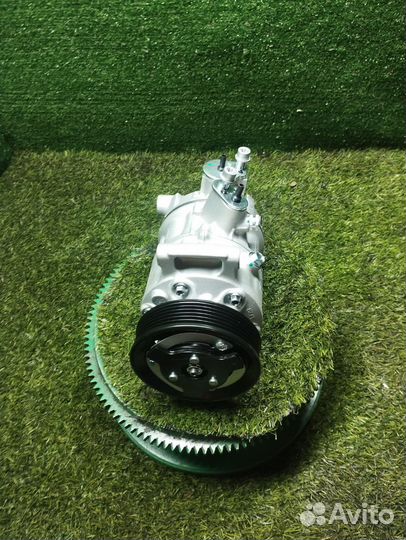 Компрессор кондиционера Passat Tiguan 1K0820859S