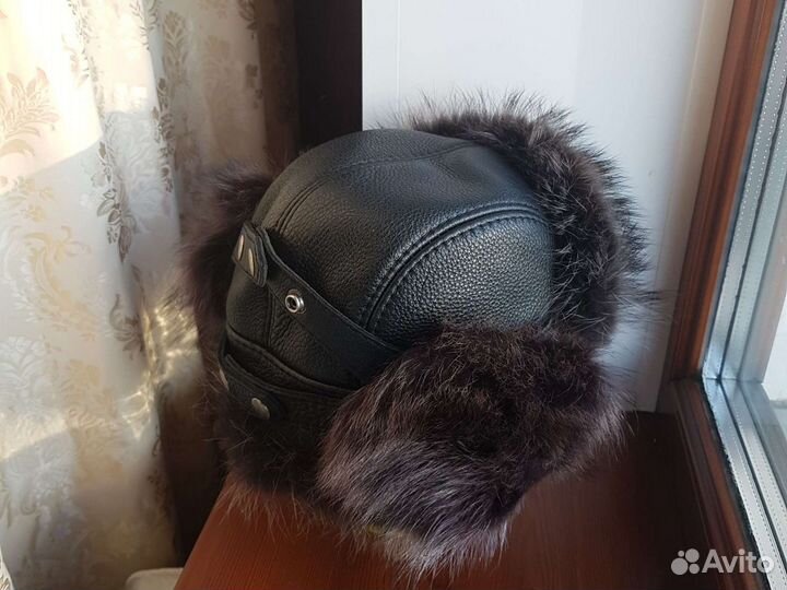 Мужская шапка