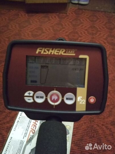 Металлоискатель Fisher F22