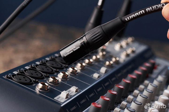 Микрофонный кабель Warm Audio Pro Series (PRO-XLR