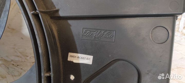 Вентилятор охлаждения радиатора Ford Focus 2