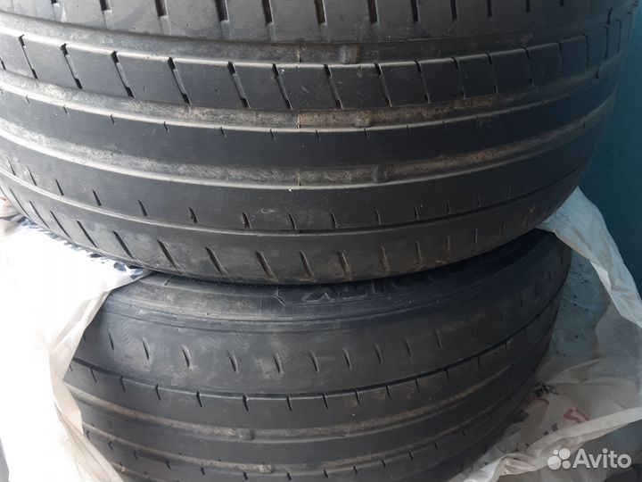 Infinity Tyres EcoMax 255/40 R19