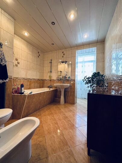 1-к. квартира, 45 м², 5/10 эт.