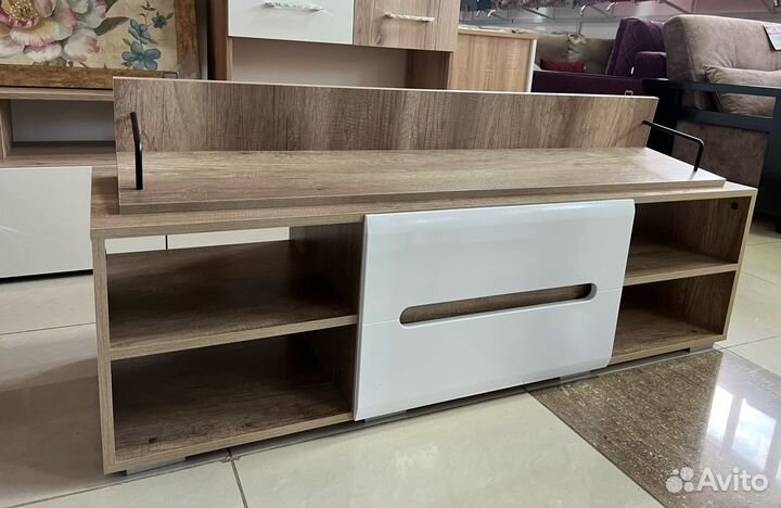 Тумба под тв