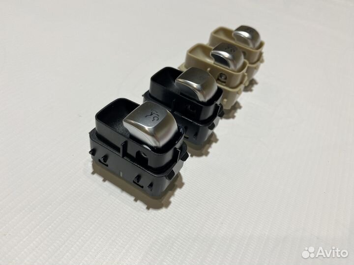 Кнопка багажника Mercedes 205/213/222/238/253