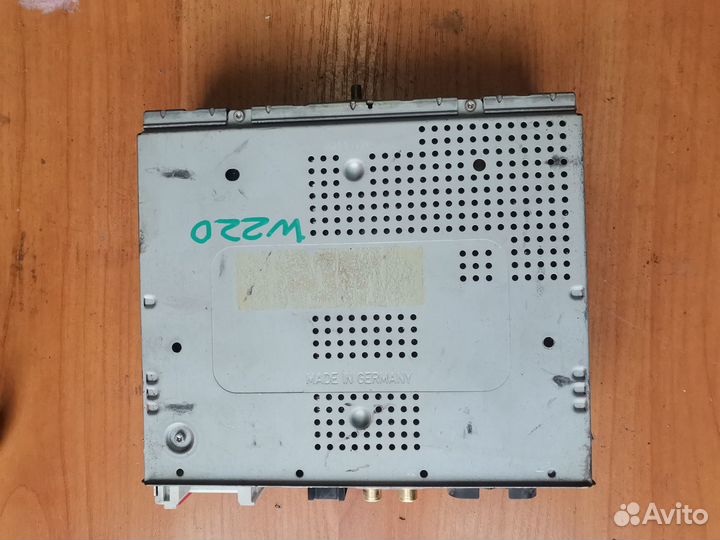 Усилитель аудио системы Becker Mercedes s430 w220