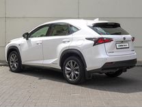 Lexus NX 2.5 CVT, 2014, 176 080 км, с пробегом, цена 2 890 000 руб.