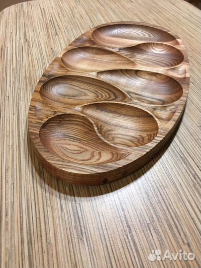 Поднос резной деревянный