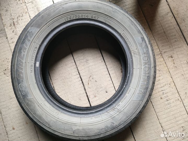 Yokohama BluEarth A34 175/70 R14 84T