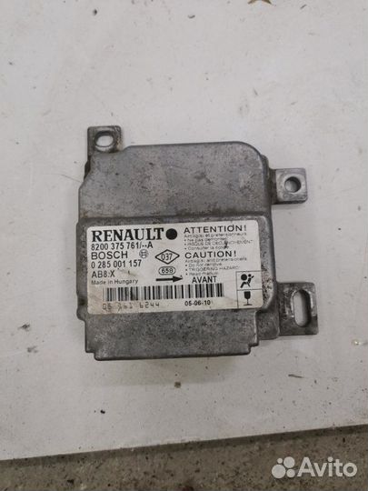 Блок управления SRS Renault Symbol седан K7JA700