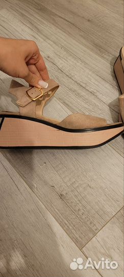 Босоножки женские 40 размер на танкетке