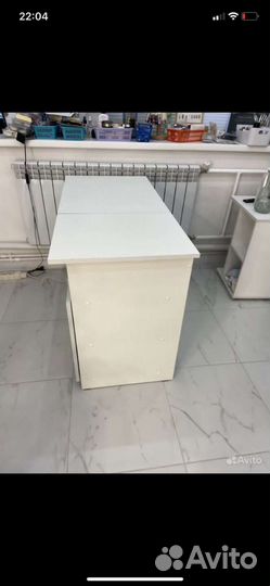 Маникюрный стол бу складной