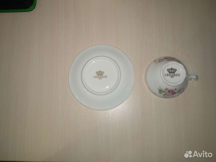 Кофейная чашечка с блюдцем