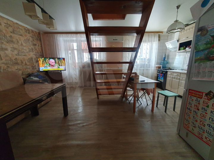 4-к. квартира, 98 м², 5/6 эт.