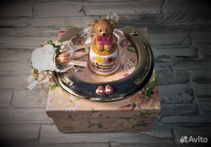 Подкова Подарок на рождение девочки оберег в дом