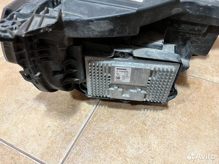 Фара правая volvo xc90 full led с блоками