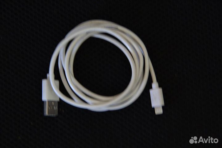 Зарядка, провода для iPhone