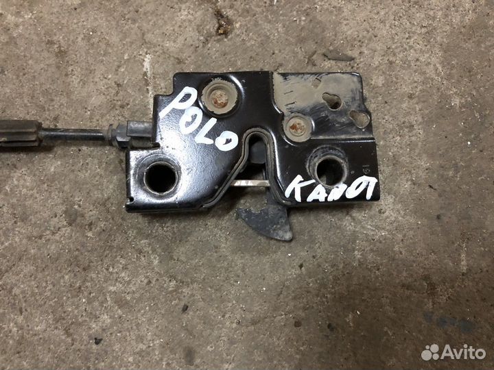 Замок капота (Volkswagen Polo)