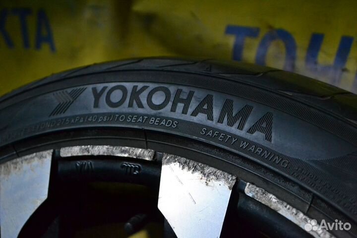 Yokohama Advan Sport V105 275/35 R20