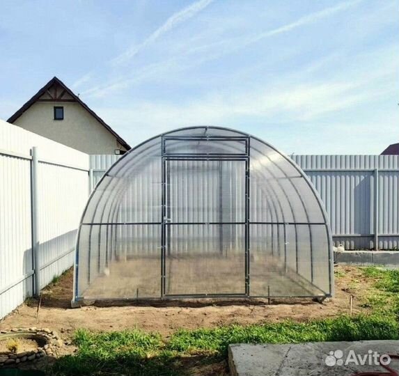 Теплица из поликарбоната