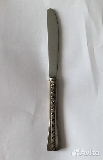 Нож серебро