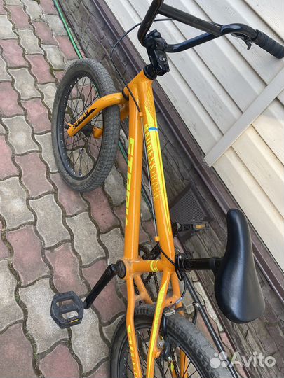 Велосипед Stark Madness BMX Race