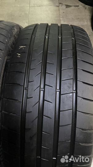 Bridgestone Alenza 001 265/45 R21