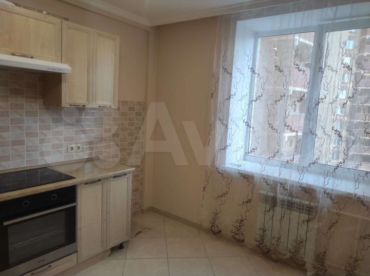 2-к. квартира, 60 м², 6/16 эт.