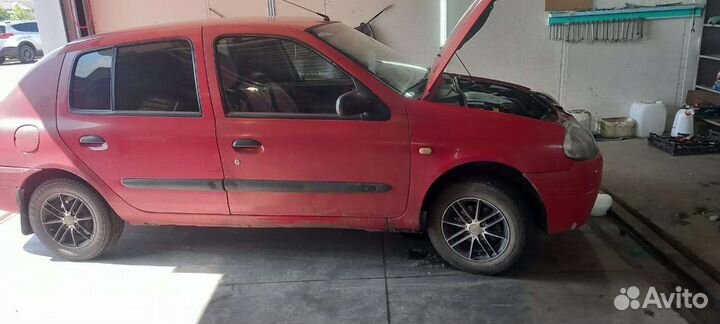 Renault Clio 1.4 МТ, 2002, 271 900 км