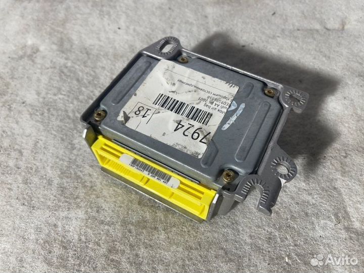 Блок AIR BAG Audi A4 B6 8EC / 8E5 ALT 2003