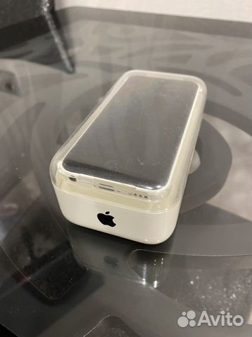 Коробка от iPhone 5c