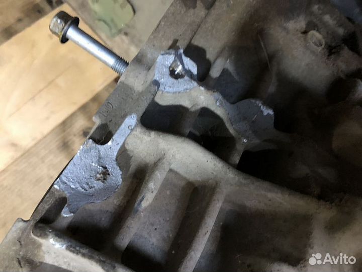 МКПП Hyundai IX35 2.0 G4KD 2WD дефект креплений ко