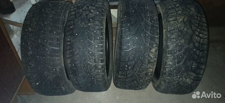 Gislaved NordFrost 100 215/55 R16