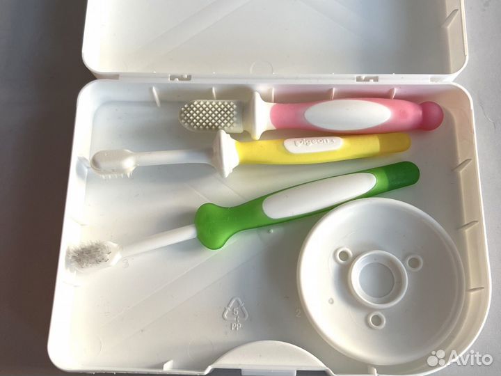 Набор зубных щеток Pigeon 3 уровня