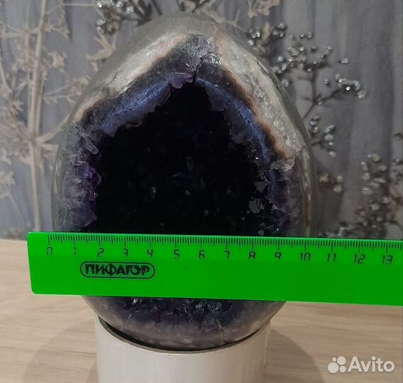 Камни и минералы. Аметист яйцо