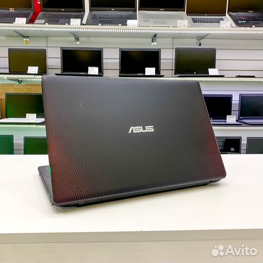 Ноутбук Asus i5/GeForce/8RAM/SSD