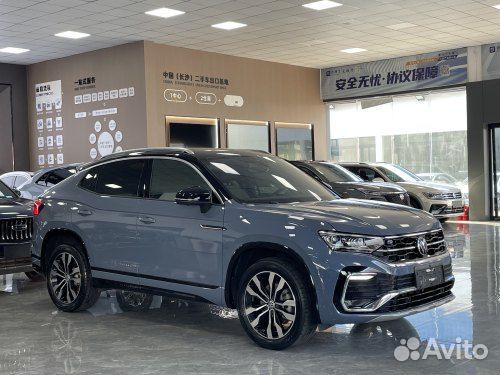 Volkswagen Tayron X 2.0 AMT, 2020, 28 000 км