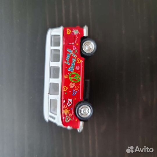Модель 1 64 Kinsmart Volkswagen classical bus Love