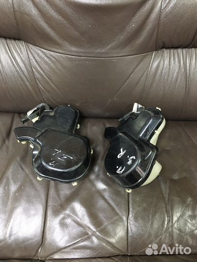 Доводчик двери замок Porsche Panamera 970