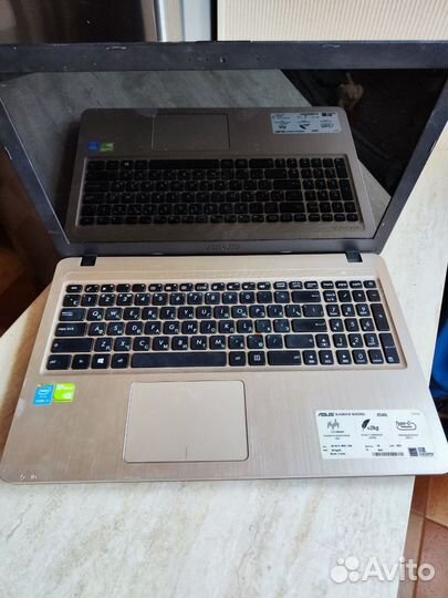 Ноутбук Asus core i3