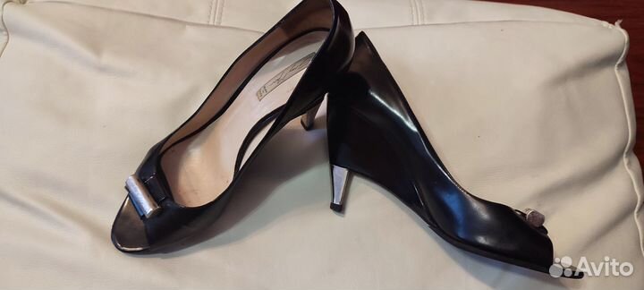Продам туфли 41 р